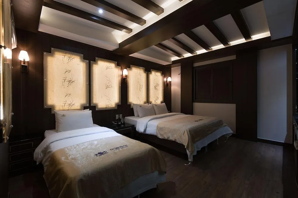 Comfort Inn Yeouido Seoul 3*,