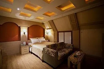 Comfort Inn Yeouido Seoul 3*,