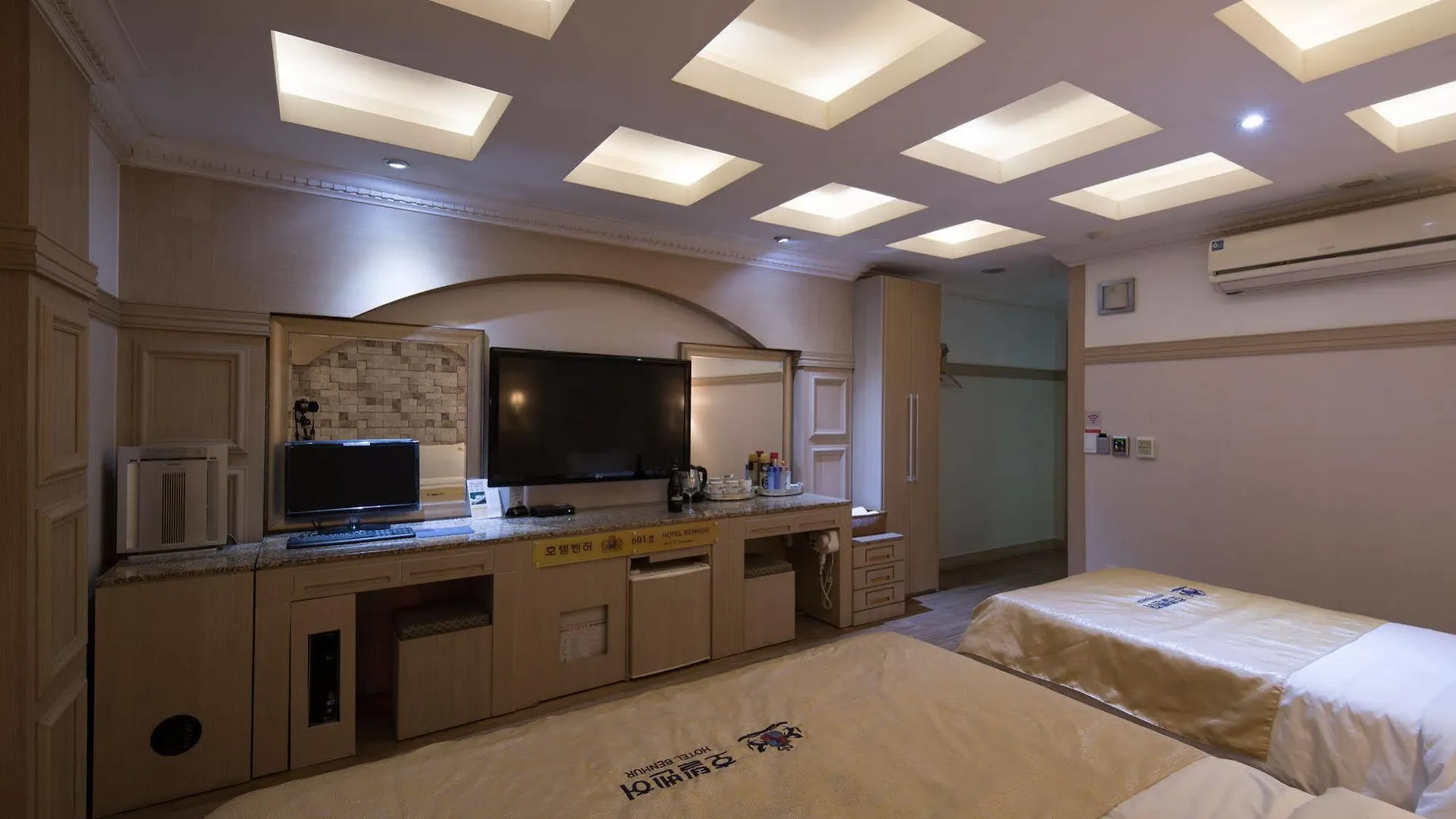 Comfort Inn Yeouido Seoul 3*,  South Korea