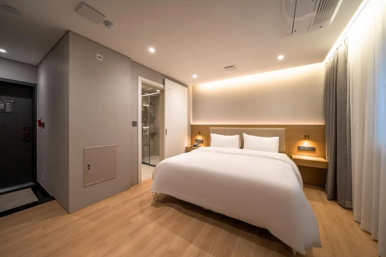 Hotel Comfort Inn Yeouido Seúl